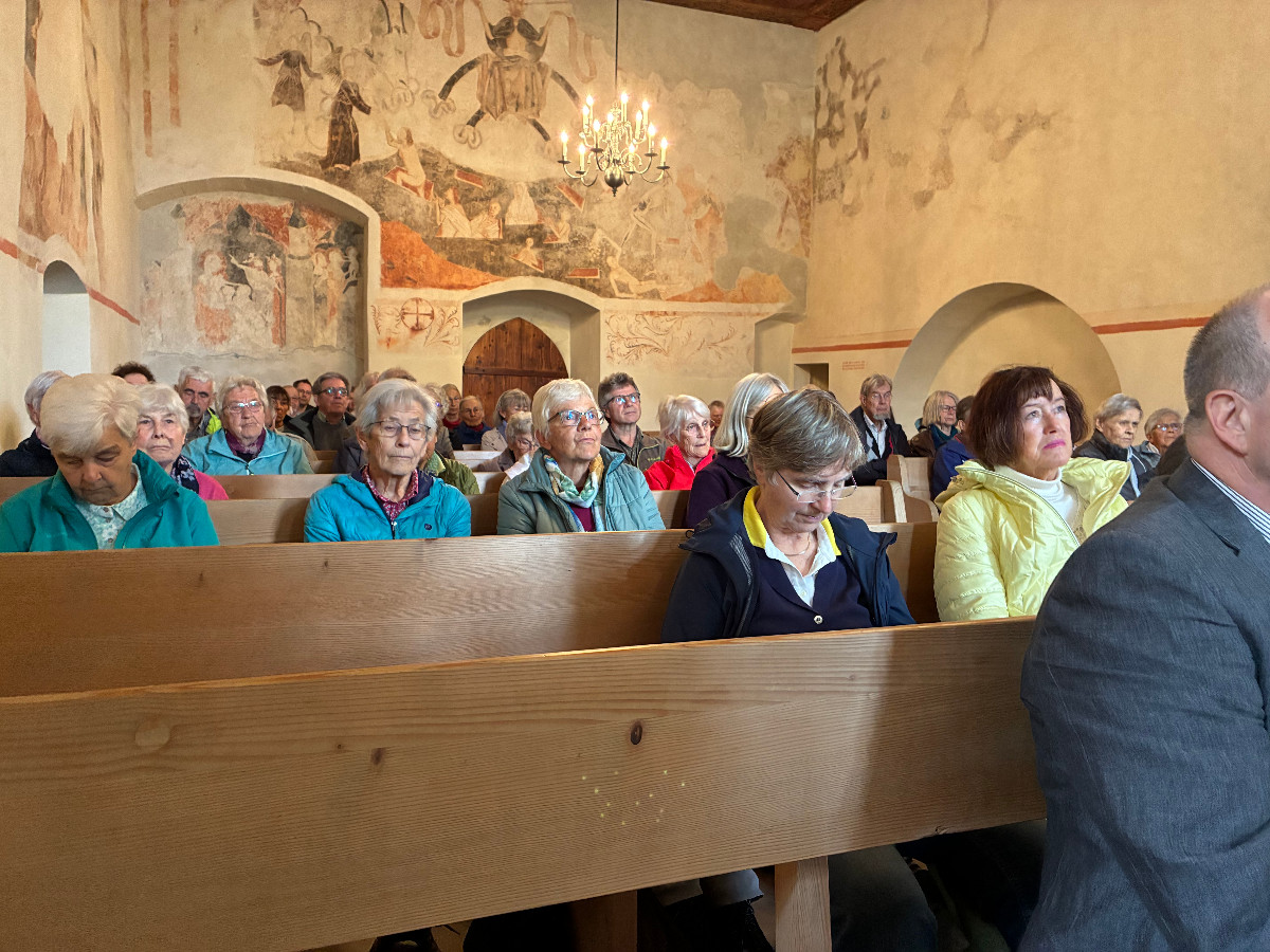 g_g_2025_Auffahrt (2).jpeg